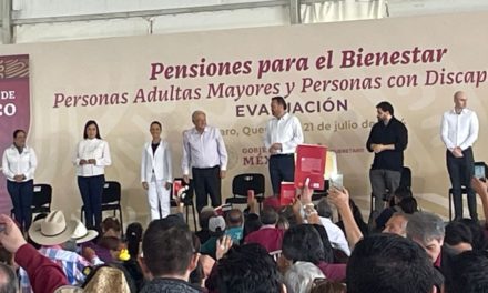 AMLO y Claudia Sheinbaum visitan Querétaro; Gobernador recibe abu…