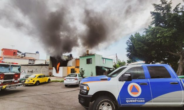 Incendio en colonia Desarrollo San Pablo sin lesionados
