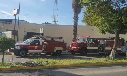 Bomberos de SLP amenazan con paro total por falta de respuesta a demandas laborales