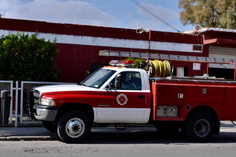 Cuerpo de Bomberos de SLP contará con beneficios de vivienda, equipo y programas sociales