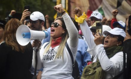 López Obrador dice que México dará «ejemplo al mundo» con elecció…