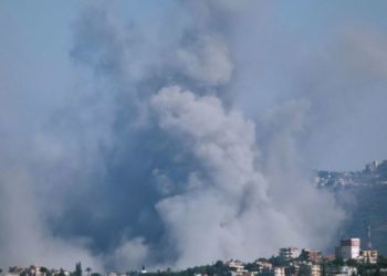 Unos 140.000 niños han sido desplazados por los ataques en el Líbano, estima Save The Children